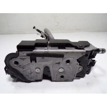 CERRADURA PUERTA TRASERA DERECHA 5TA839016L 5TA839016Q 