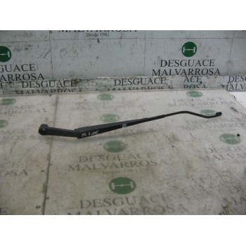 BRAZO LIMPIA DELANTERO DERECHO 