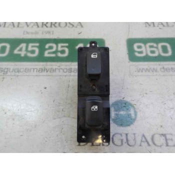 MANDO ELEVALUNAS DELANTERO DERECHO 935751D0003W 