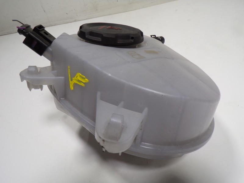 Recambio de deposito expansion para cupra leon kl8 vz 2.0 tsi referencia OEM IAM 5WA121407F 5WA121407F 