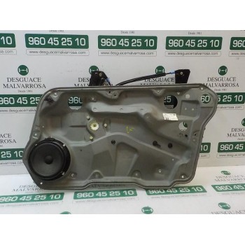 ELEVALUNAS DELANTERO DERECHO 