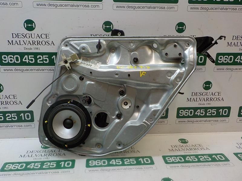Recambio de elevalunas trasero derecho para volkswagen bora berlina (1j2) 1.9 tdi referencia OEM IAM   