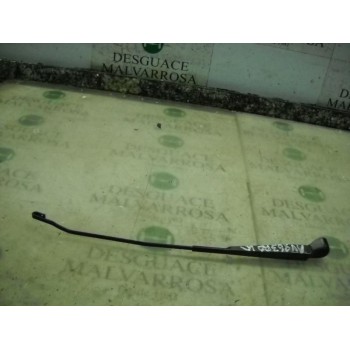 BRAZO LIMPIA DELANTERO DERECHO 