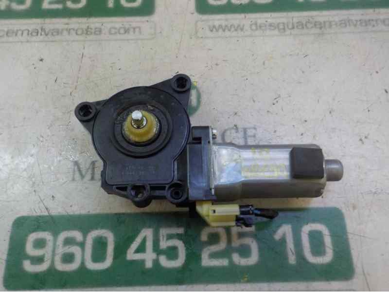 Recambio de motor elevalunas delantero izquierdo para kia carens (un) 2.0 crdi referencia OEM IAM 824501D000  