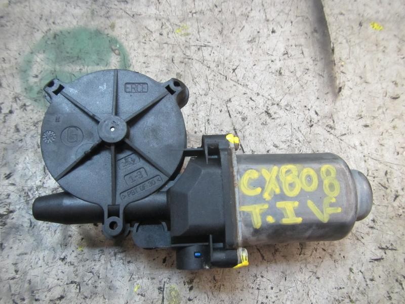 Recambio de motor elevalunas trasero izquierdo para nissan primera berlina (p12) 1.8 16v cat referencia OEM IAM   