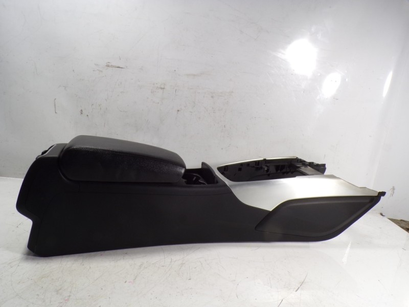 Recambio de apoyabrazos central para audi a7 sportback (4ga) 3.0 v6 24v tdi referencia OEM IAM 4G0864248J25D  