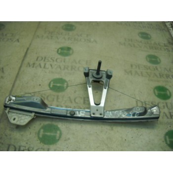 ELEVALUNAS TRASERO DERECHO 