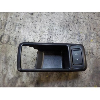 MANDO ELEVALUNAS DELANTERO DERECHO 1379197 