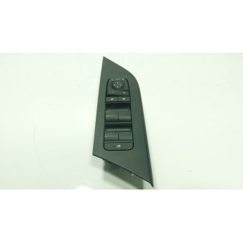 MANDO ELEVALUNAS DELANTERO IZQUIERDO 8404047140 8404047140 