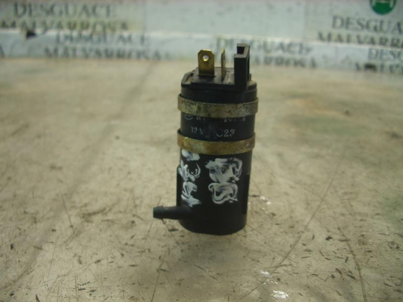 Recambio de bomba limpia para kia carnival td ls referencia OEM IAM   