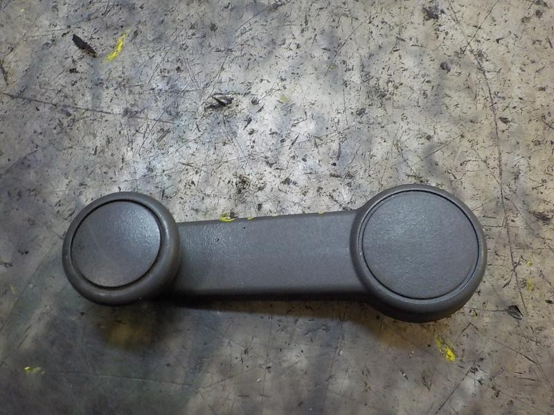 Recambio de maneta elevalunas trasera derecha para ford focus lim. (cb4) 1.6 tdci cat referencia OEM IAM 1493778  