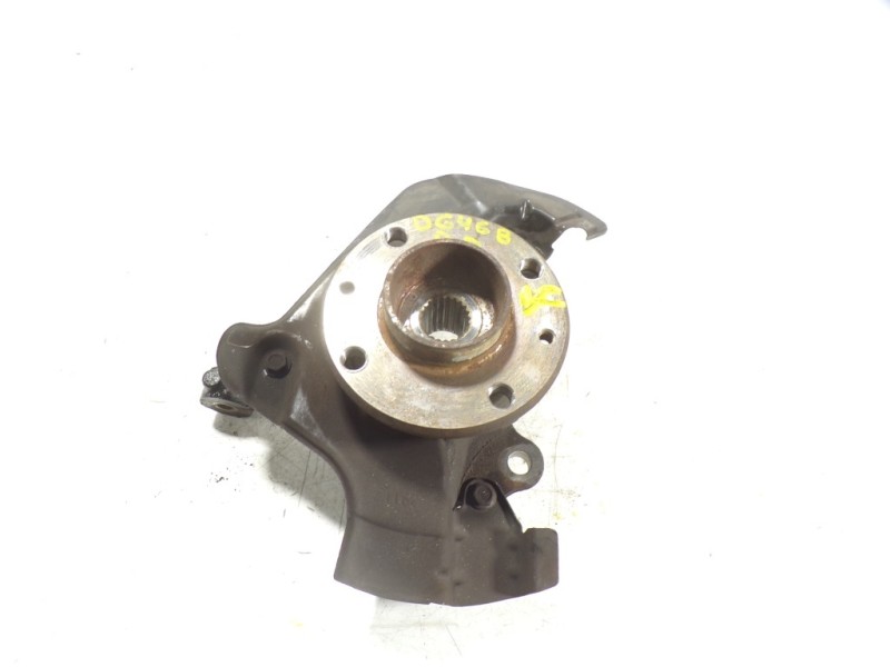 Recambio de mangueta delantera derecha para alfa romeo mito (145) 1.4 8v cat referencia OEM IAM 51776375  