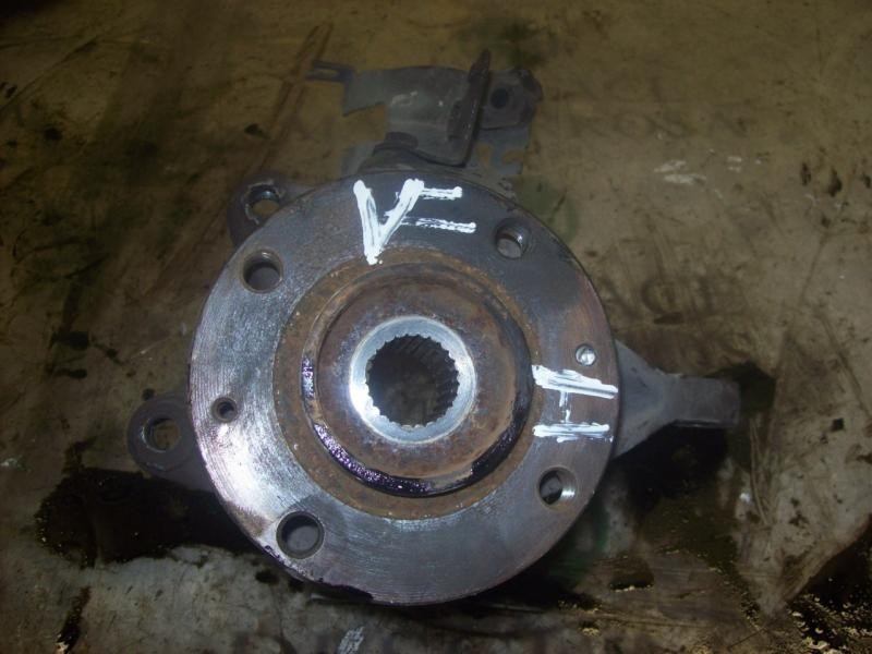 Recambio de mangueta delantera izquierda para citroën xsara coupe 1.9 turbodiesel referencia OEM IAM   