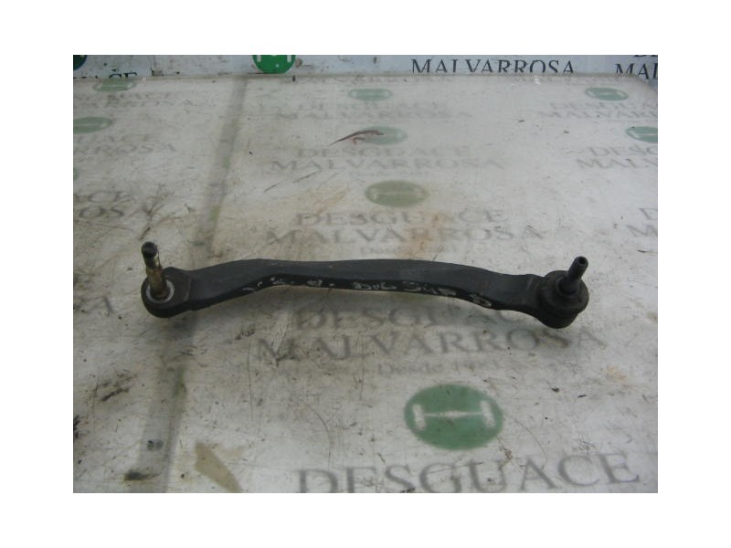 Recambio de brazo suspension superior delantero derecho para nissan primera berlina (p12) visia referencia OEM IAM   