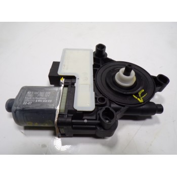 MOTOR ELEVALUNAS TRASERO IZQUIERDO 5Q0959407D 5Q0959407D 