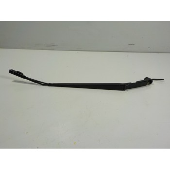 BRAZO LIMPIA DELANTERO DERECHO 86532FL090 