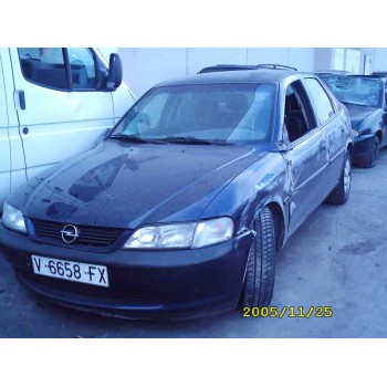 OPEL VECTRA B BERLINA