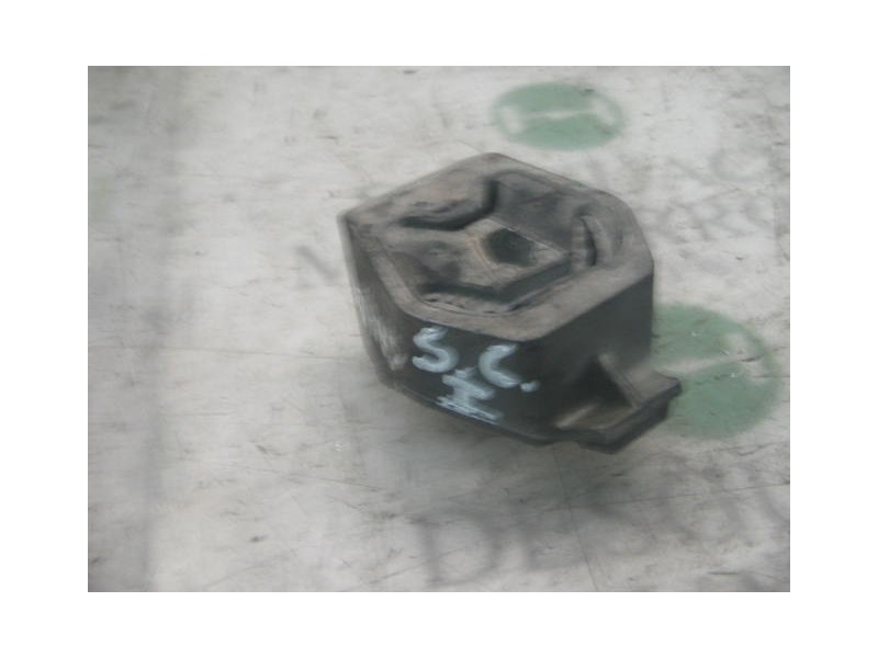 Recambio de soporte cambio para audi 100 berlina (c4) sport edition referencia OEM IAM   