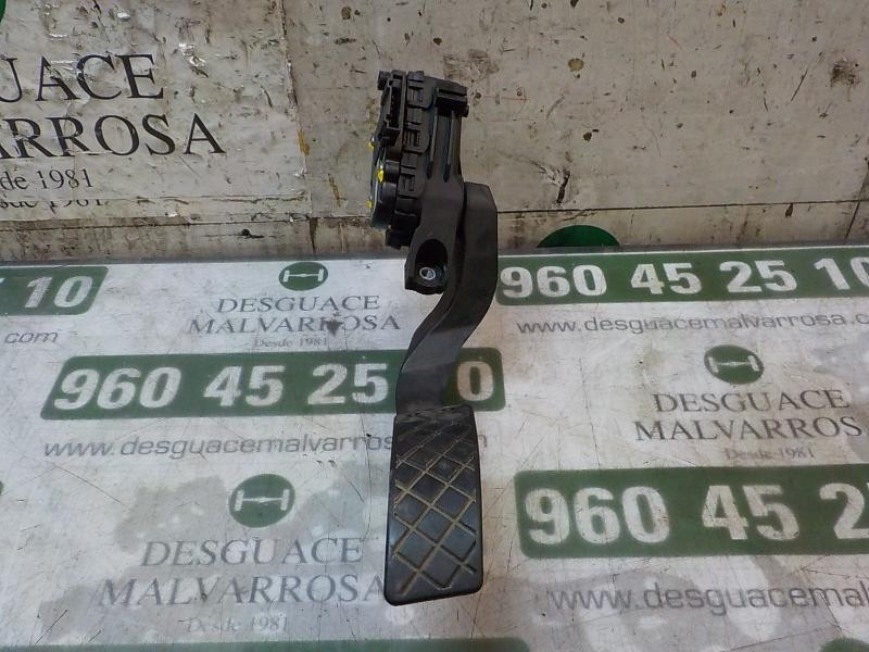 Recambio de potenciometro pedal para seat exeo st (3r5)(2009>) 2.0 tdi referencia OEM IAM 8E1721523G 8E1721523G 