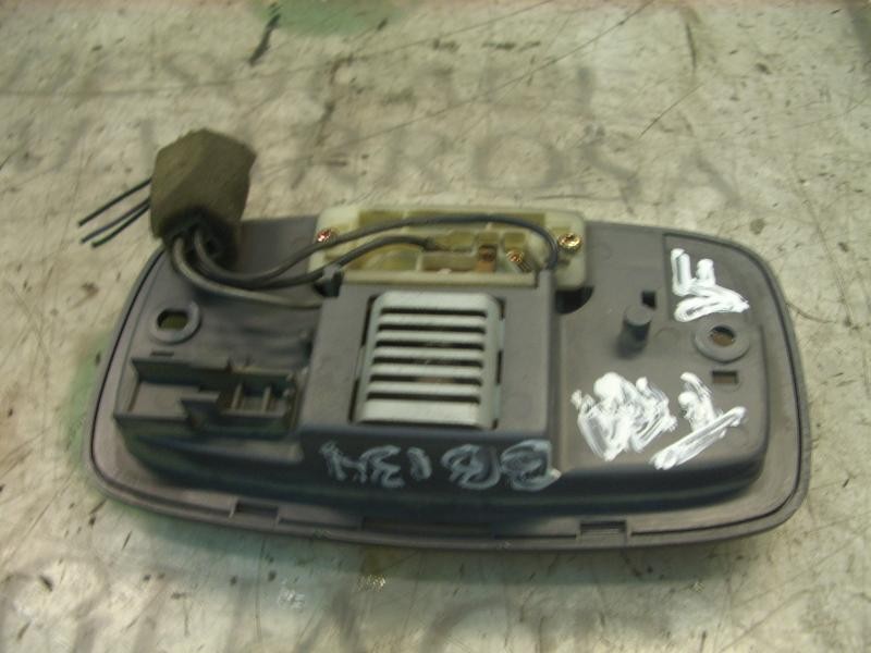 Recambio de piloto interior para kia carnival td ls referencia OEM IAM   