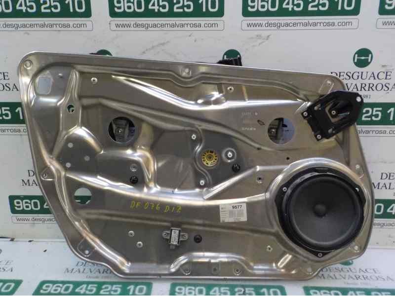 Recambio de elevalunas delantero izquierdo para mercedes-benz clase c (w204) berlina 2.1 cdi cat referencia OEM IAM A2047200579 