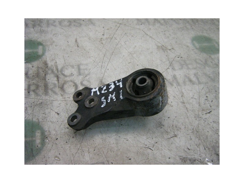 Recambio de soporte motor para suzuki vitara se/sv (et) 1.6 cat referencia OEM IAM   
