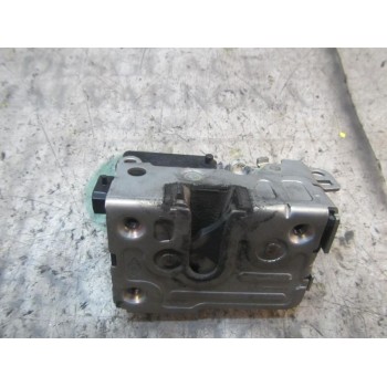 CERRADURA PUERTA DELANTERA DERECHA 