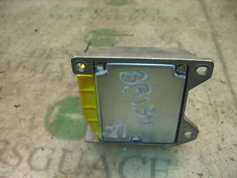 Recambio de centralita airbag para kia carnival td ls referencia OEM IAM   