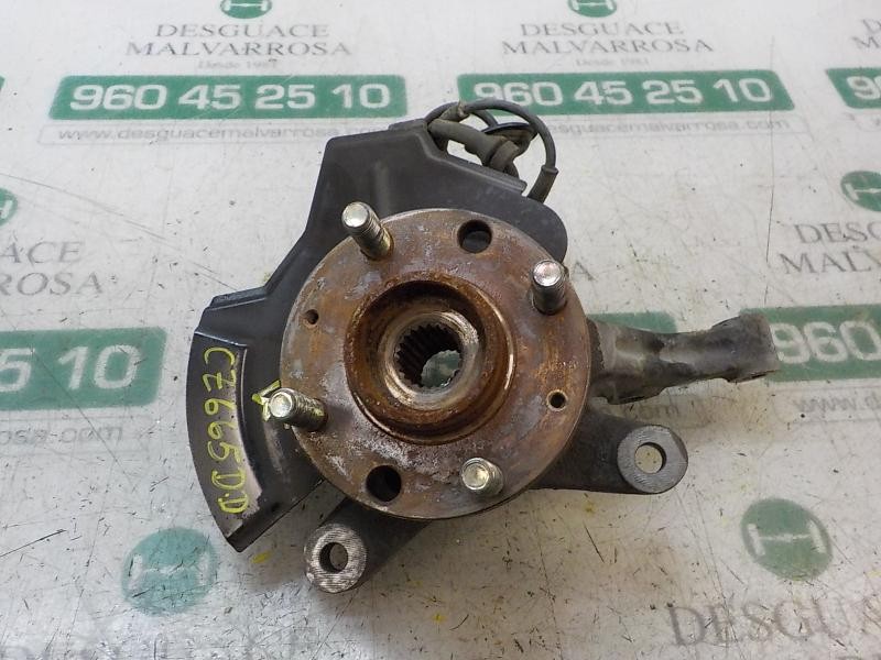 Recambio de mangueta delantera derecha para chevrolet aveo lt referencia OEM IAM   