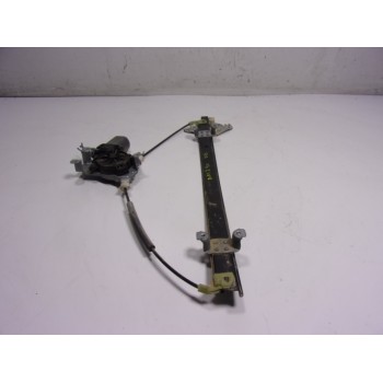 ELEVALUNAS DELANTERO DERECHO 807004X01C 402122B 