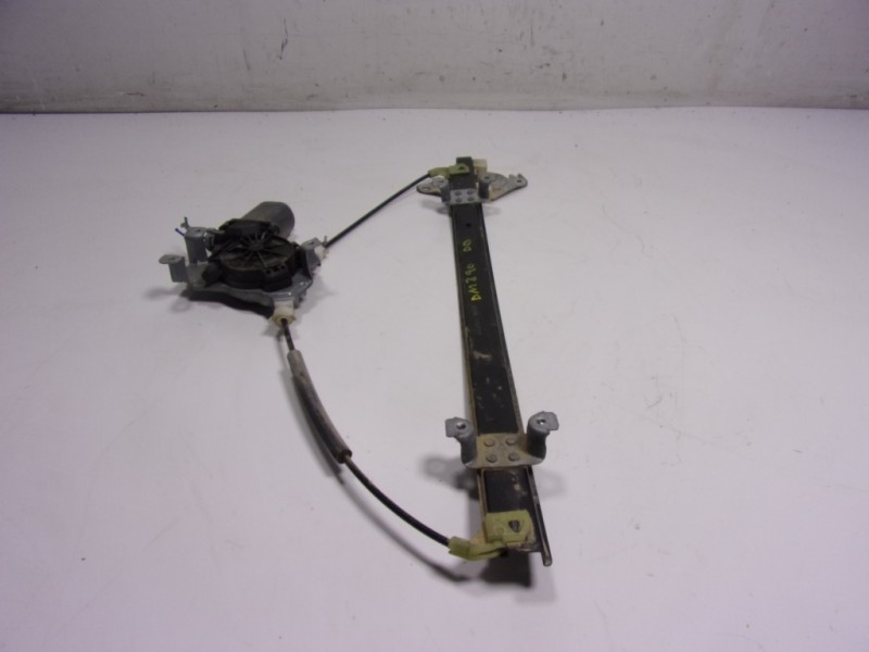 Recambio de elevalunas delantero derecho para nissan navara pick-up (d40m) 2.5 dci cat referencia OEM IAM 807004X01C 402122B 