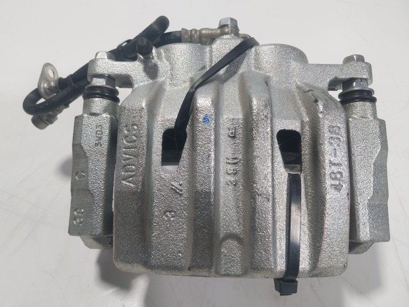 Recambio de pinza freno delantera derecha para toyota highlander (gsu7_, axuh7_) 2.5 hybrid awd (axuh78) referencia OEM IAM 4773