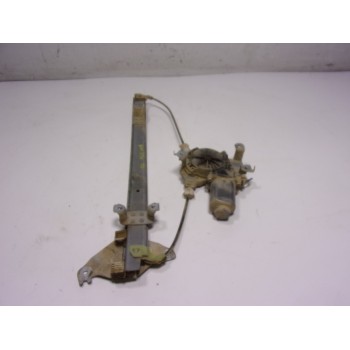 ELEVALUNAS TRASERO DERECHO 827003X30A 400926C 