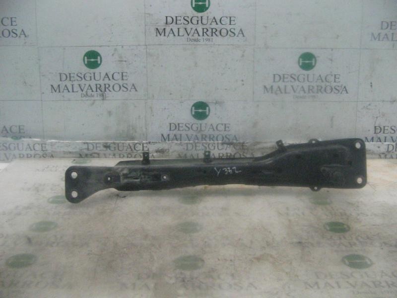 Recambio de travesaño inferior para nissan almera (n16/e) comfort referencia OEM IAM   