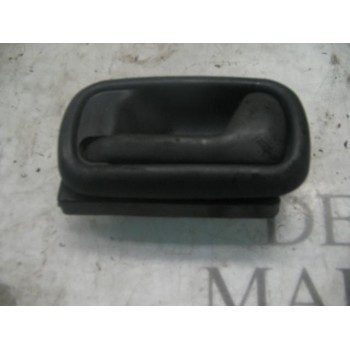 MANETA INTERIOR DELANTERA IZQUIERDA 