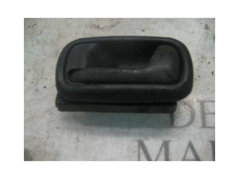 Recambio de maneta interior delantera izquierda para fiat punto berl. (176) referencia OEM IAM   