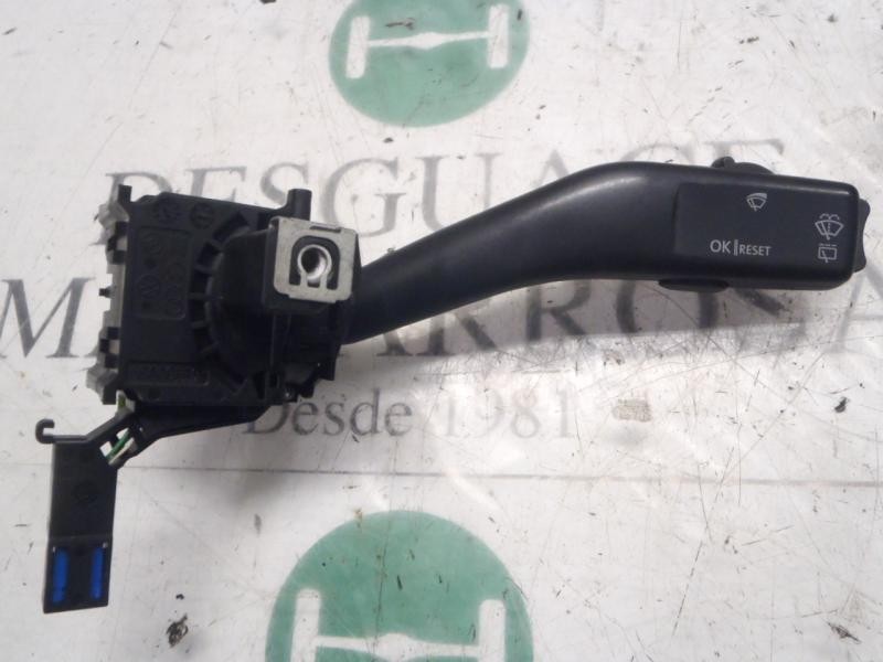 Recambio de mando limpia para volkswagen touran (1t1) highline referencia OEM IAM   