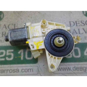 MOTOR ELEVALUNAS DELANTERO DERECHO A2048200242 A2048200242 0130822502