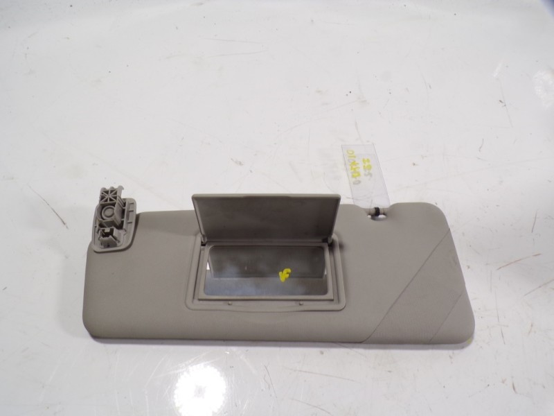 Recambio de parasol izquierdo para renault clio iv 1.5 dci diesel fap referencia OEM IAM 964012136R  