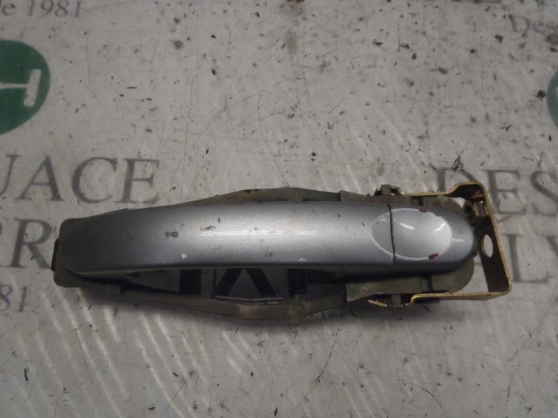 Recambio de maneta exterior delantera derecha para volkswagen touran (1t1) highline referencia OEM IAM   