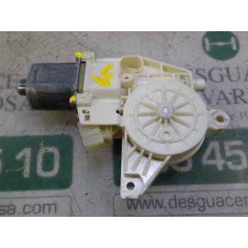 MOTOR ELEVALUNAS DELANTERO IZQUIERDO A2048200142 A2048200142 0130822503