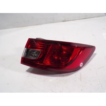 PILOTO TRASERO DERECHO 265509846R 265509846R 