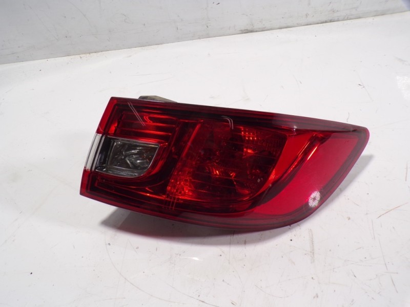 Recambio de piloto trasero derecho para renault clio iv 1.5 dci diesel fap referencia OEM IAM 265509846R 265509846R 