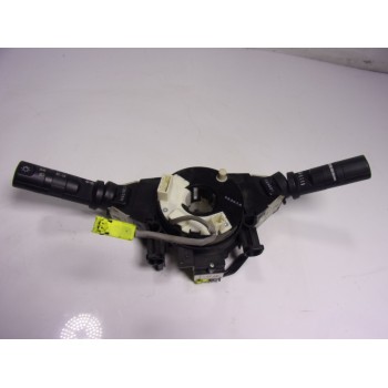 MANDO LUCES 25540EB60A 1207SN 25260EB61A