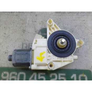 MOTOR ELEVALUNAS TRASERO IZQUIERDO A2048200542 A2048200542 0130822505