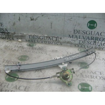 ELEVALUNAS TRASERO DERECHO 