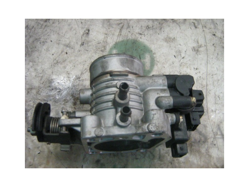 Recambio de caja mariposa para kia sephia ll ls referencia OEM IAM   