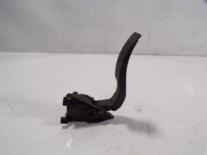 Recambio de potenciometro pedal para renault clio iv 1.5 dci diesel fap referencia OEM IAM 180029347R 180029347R 