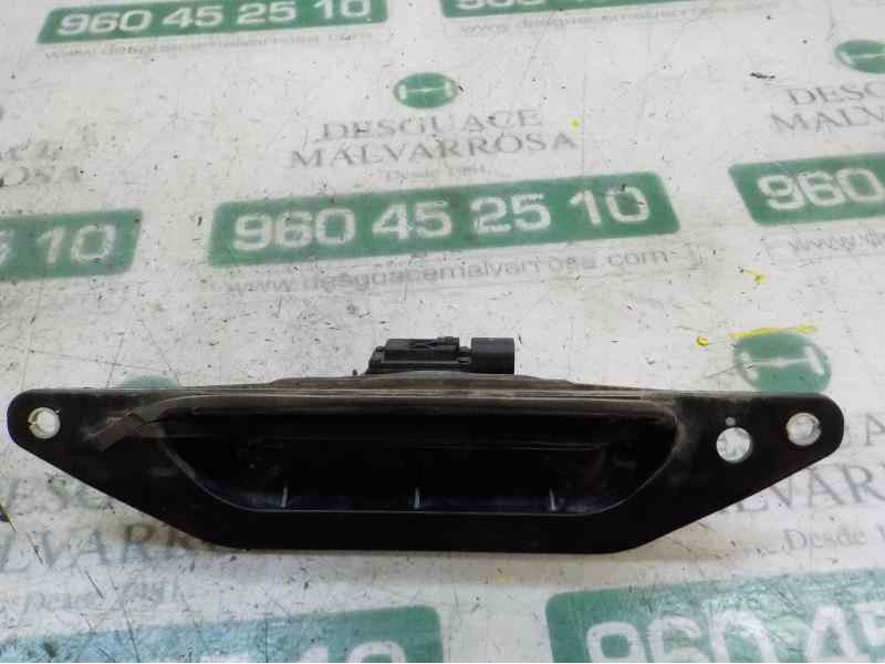 Recambio de maneta porton para ford kuga (cbs) titanium referencia OEM IAM 4122748  