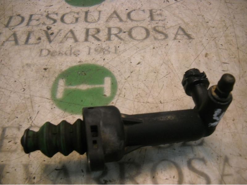 Recambio de bombin embrague para volkswagen polo (9n3) edition referencia OEM IAM   